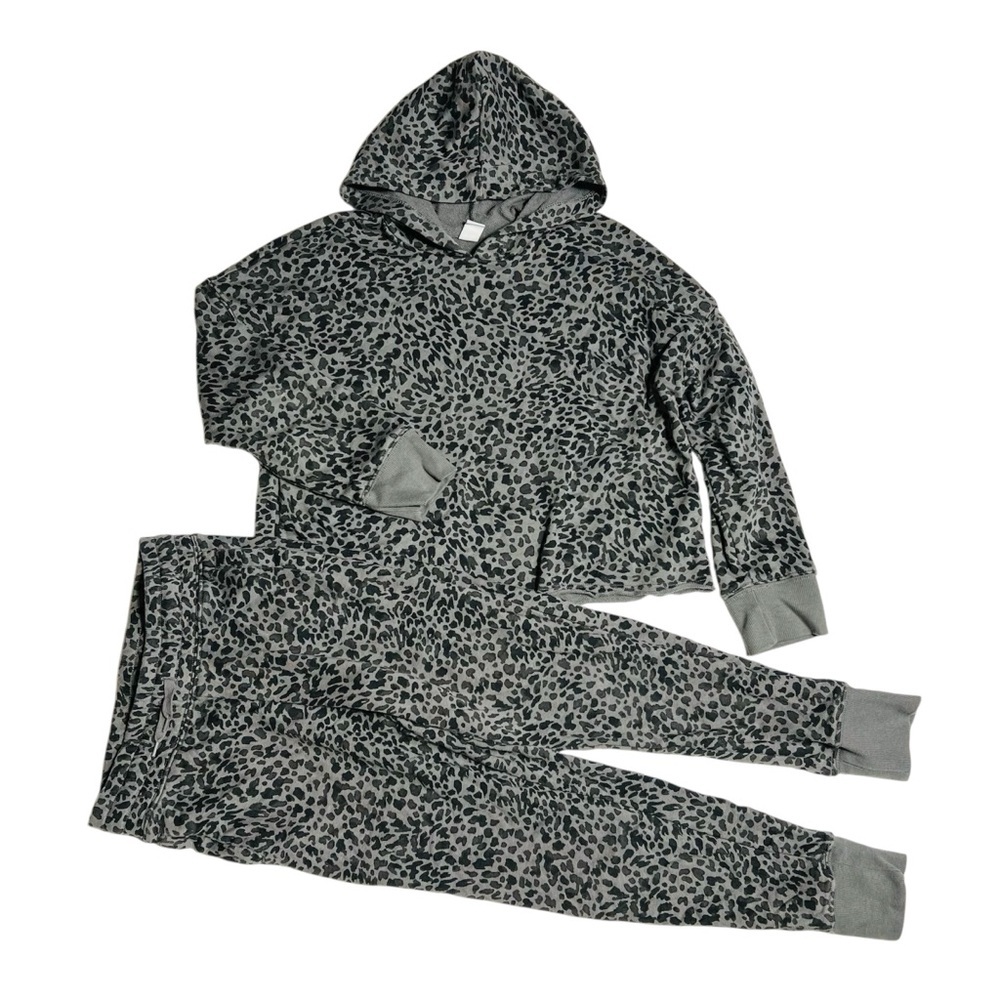 Old Navy Hoodie and Jogger Kids Animal Print Matching Set -‎ Gray and Black